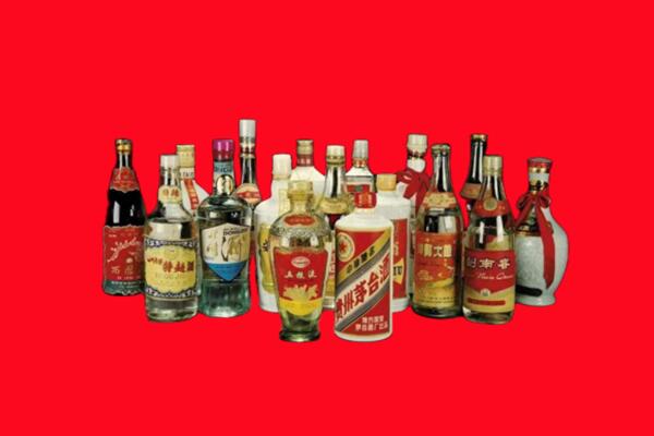 巴马县回收十八老酒.jpg